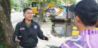 Walikota Banjarmasin Akan Bongkar Bangunan di Atas Sungai